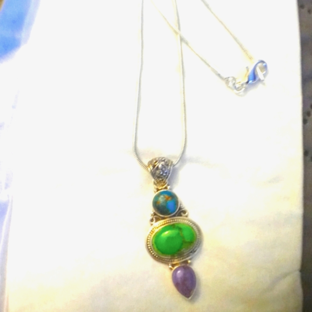 Sterling Silver Turquoise Necklace.